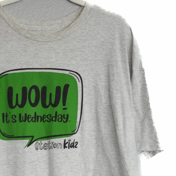 Wow Its Wednesday Mens Gray Printed T-Shirt Round Neck Short Sleeve Size XL - Picture 6 of 10